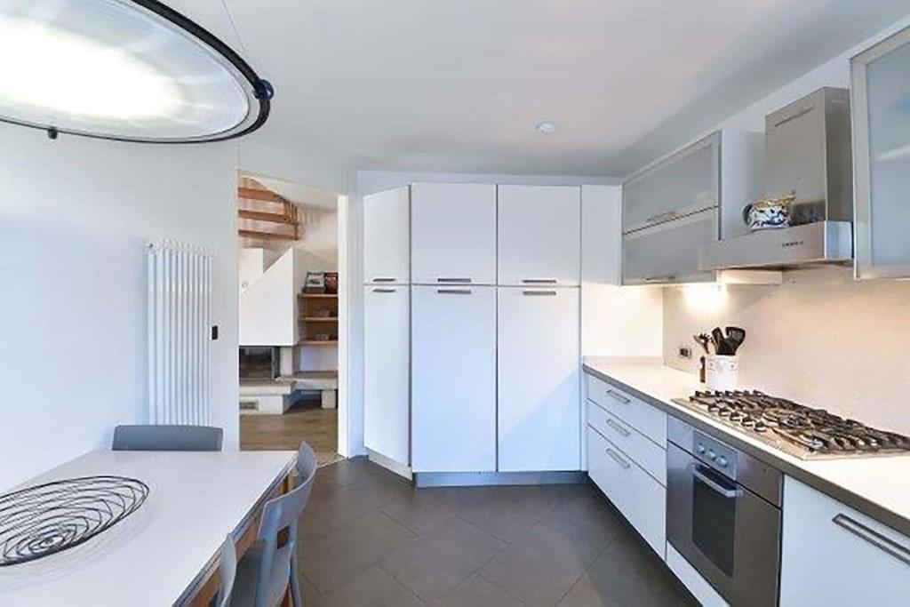 Apartamento Penthouse In The Centre Merano Exterior foto