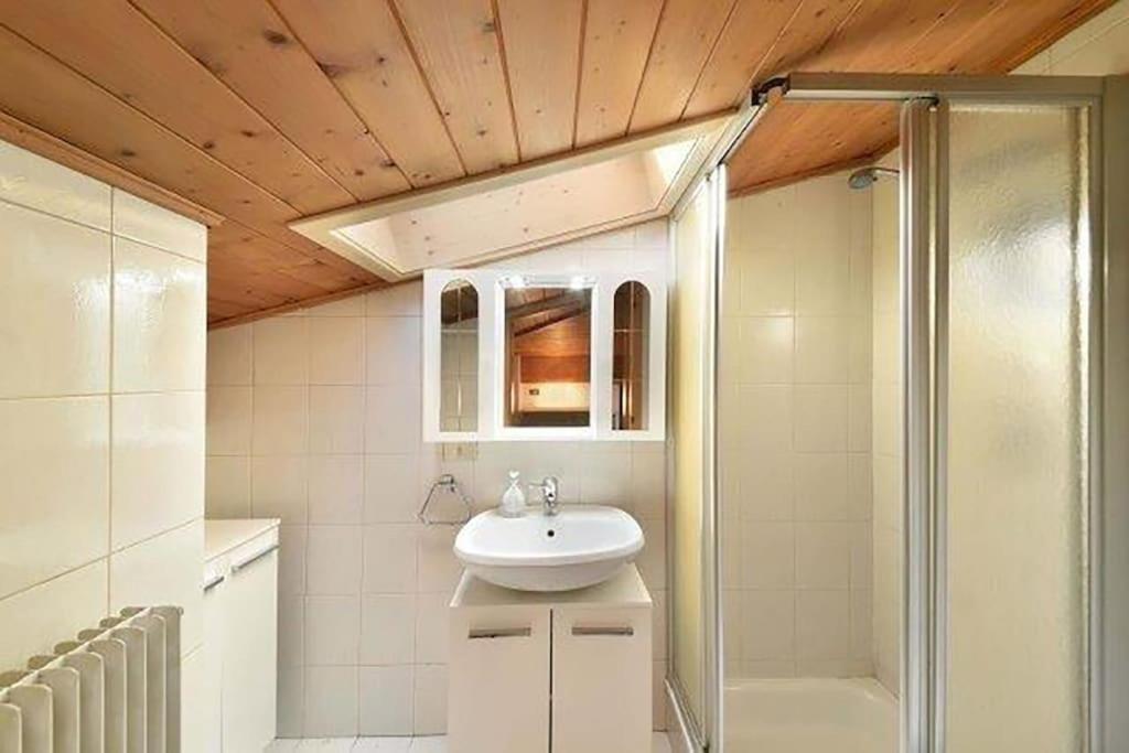 Apartamento Penthouse In The Centre Merano Exterior foto